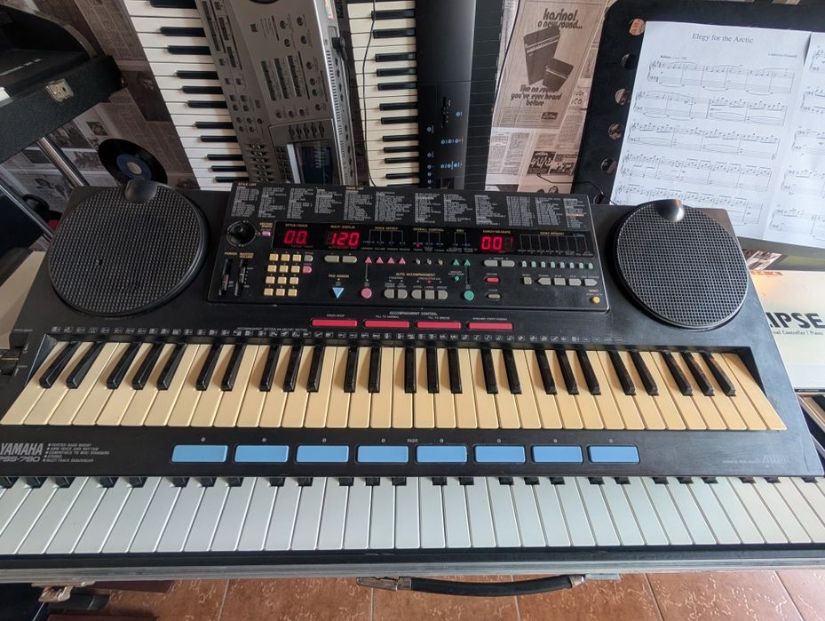 Keyboard Yamaha PSS-790 syntezator organy pianino