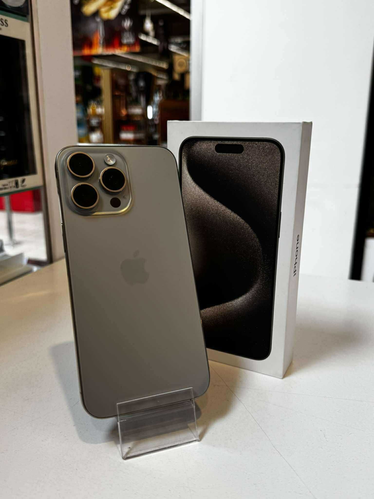 Apple iPhone 15 Pro Max 256GB Titanium Natural od Torregsm.pl