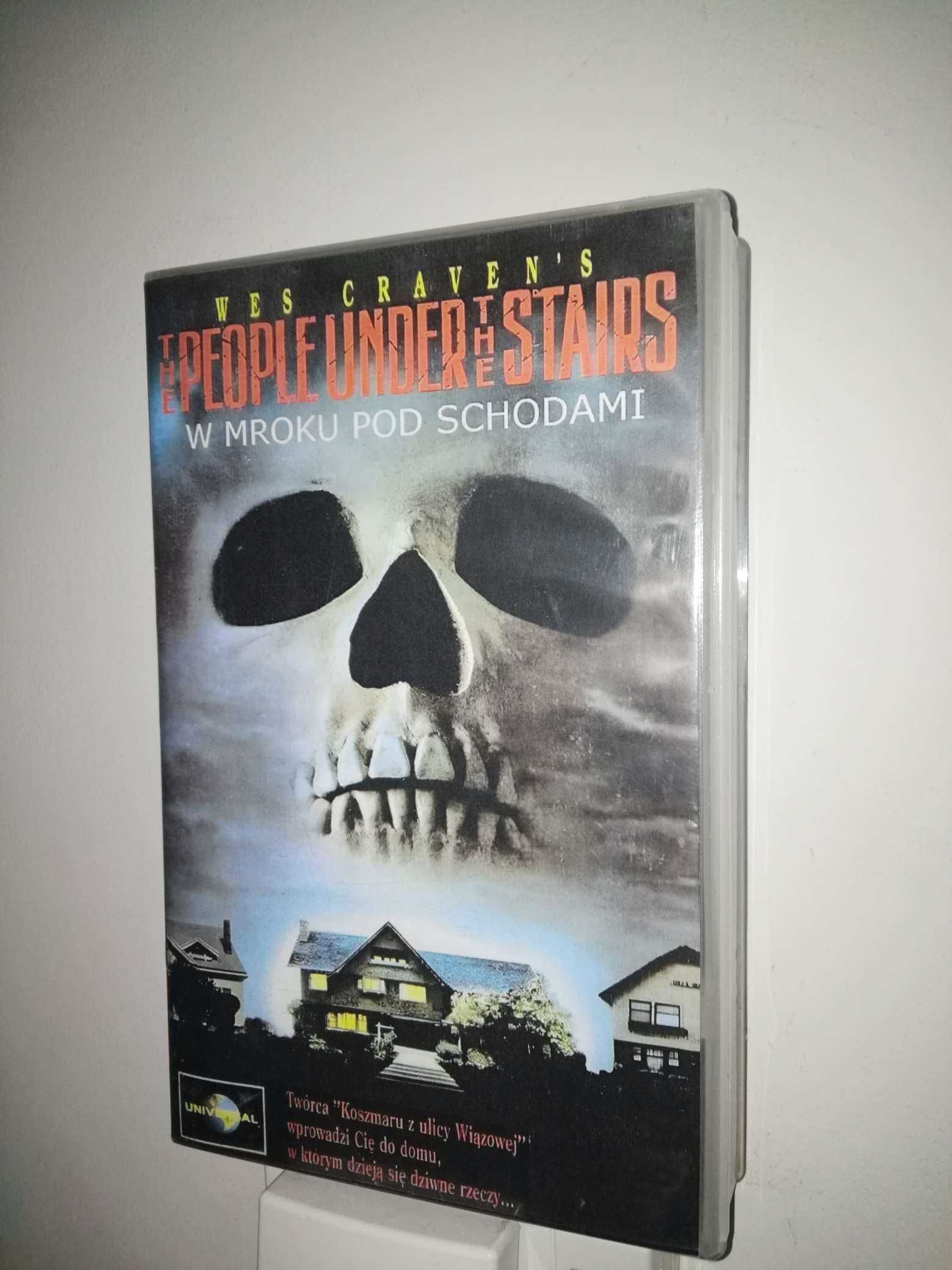 Amityville , Critters , W mroku pod schodami Nasiona vhs filmy horror