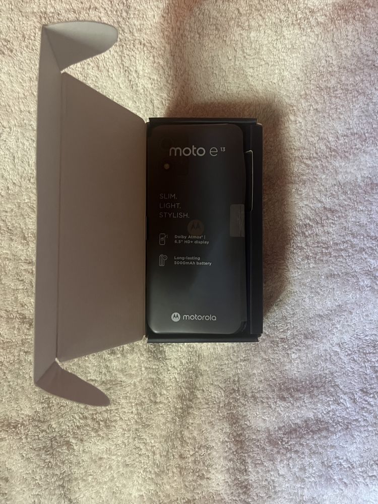 Motorola moto e 13