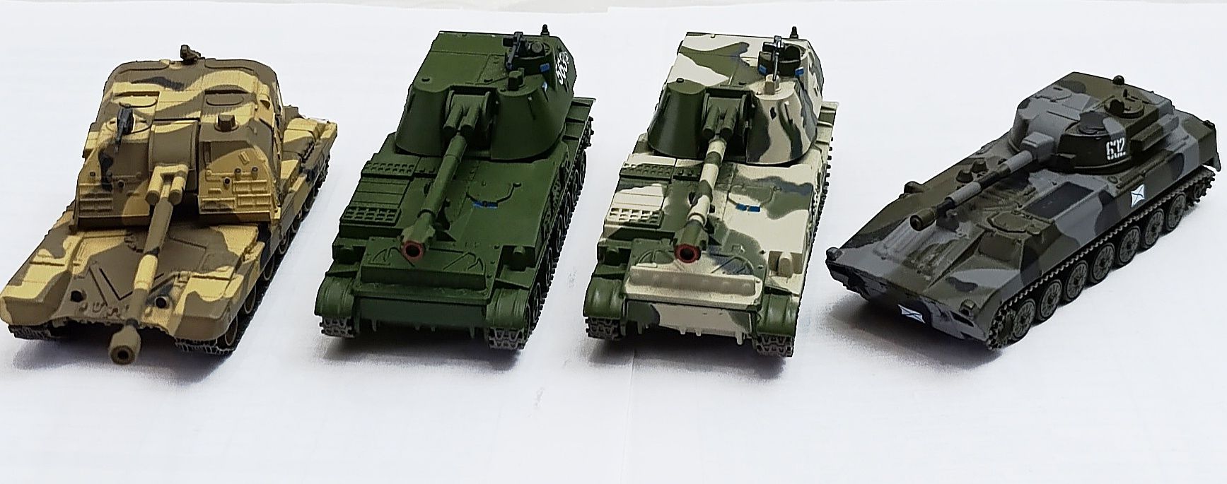 Автолегенды, модели танков, масштаб 1:72.
