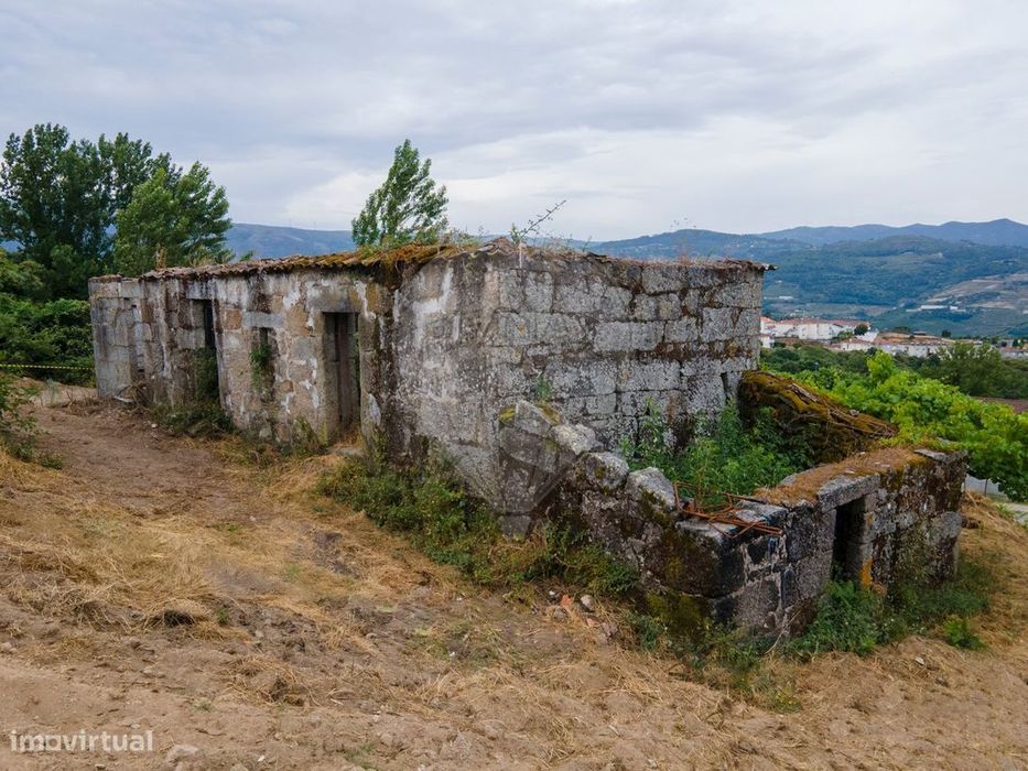 Moradia T0 para venda