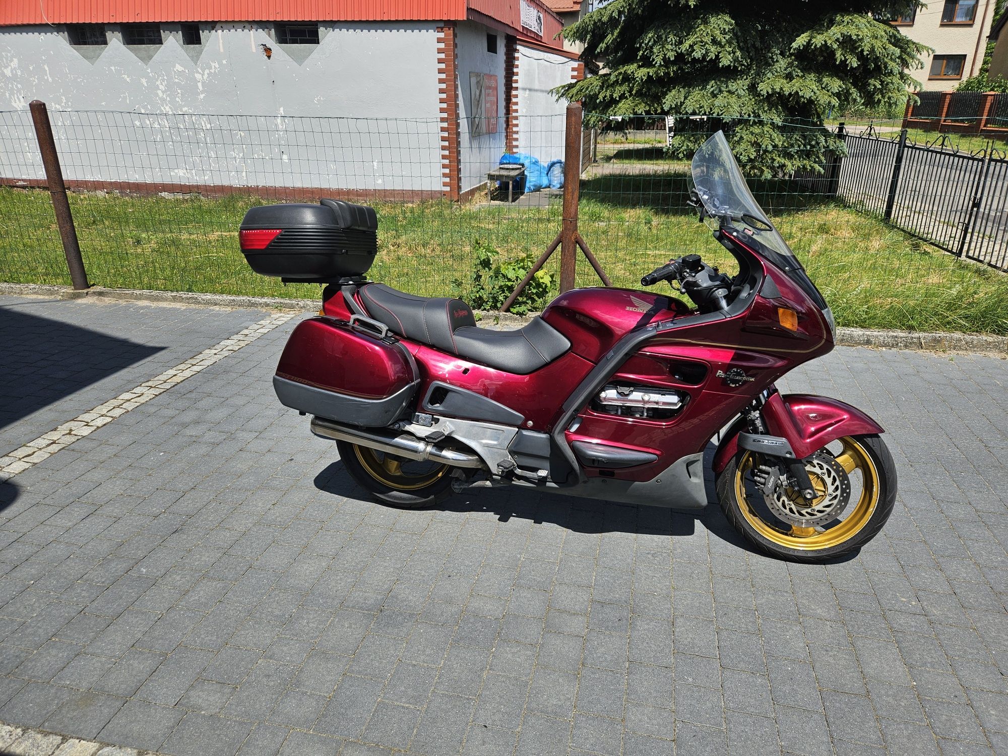 Honda ST 1100 mega dobry stan. ABS TCS super turystyk