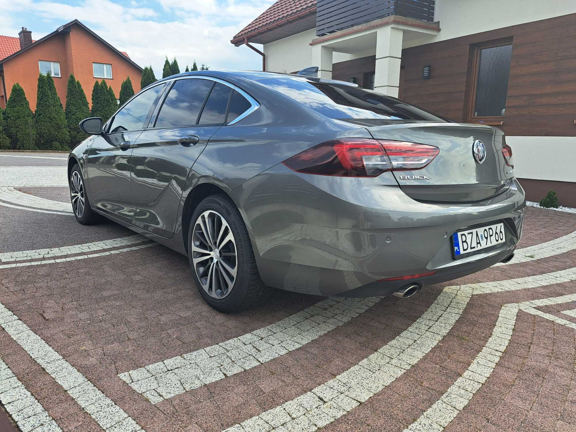 Opel Insignia 2.0 Turbo 260 KM Full Led (Buick Regal)