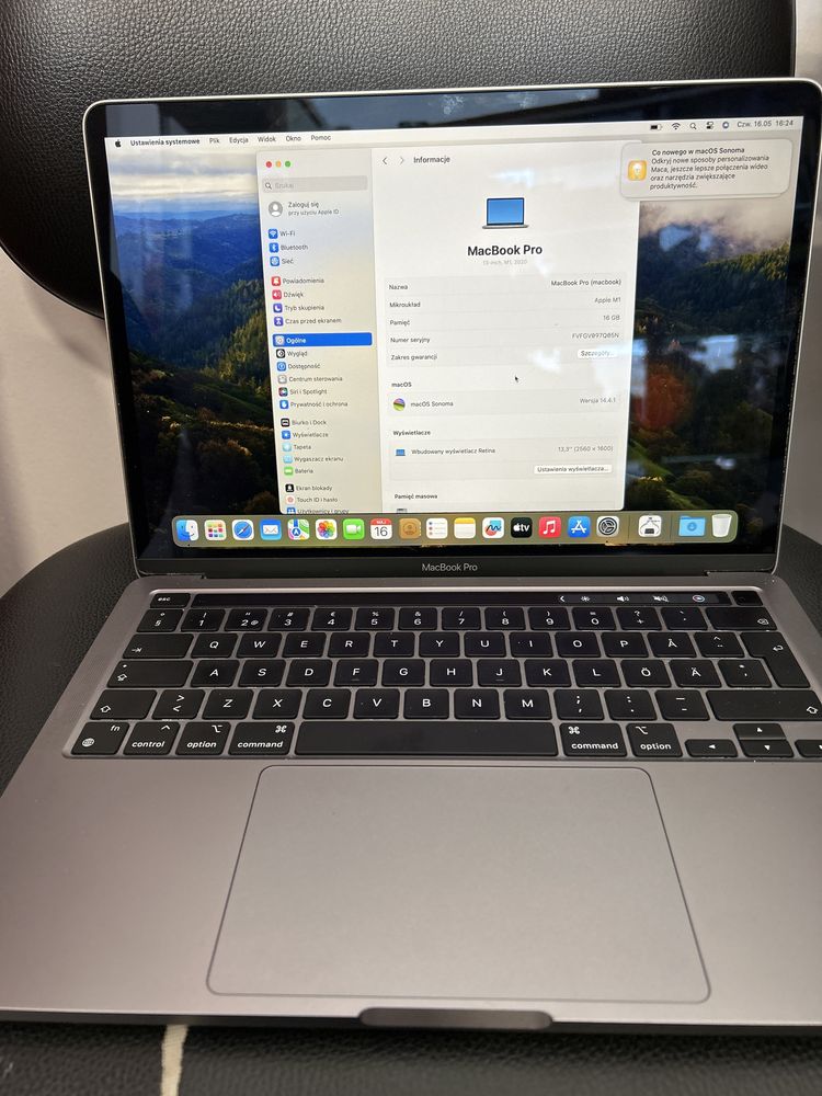 MacBook Pro  13 2021