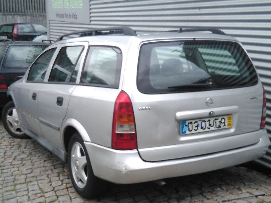 Opel Astra G para peças