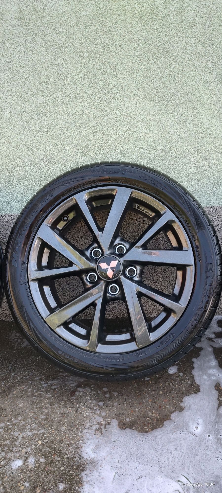 Alufelgi 5x114.3 z oponami 215/45/16 możliwa wymiana