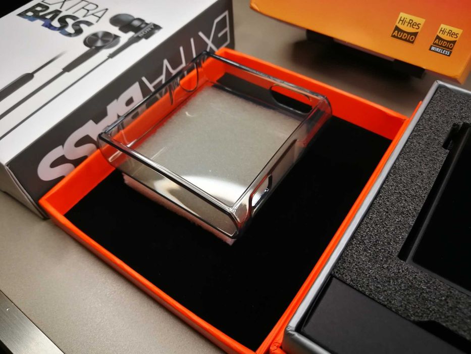 Shanling M1 S Preto + Sony MDR-XB75AP + capa silicone