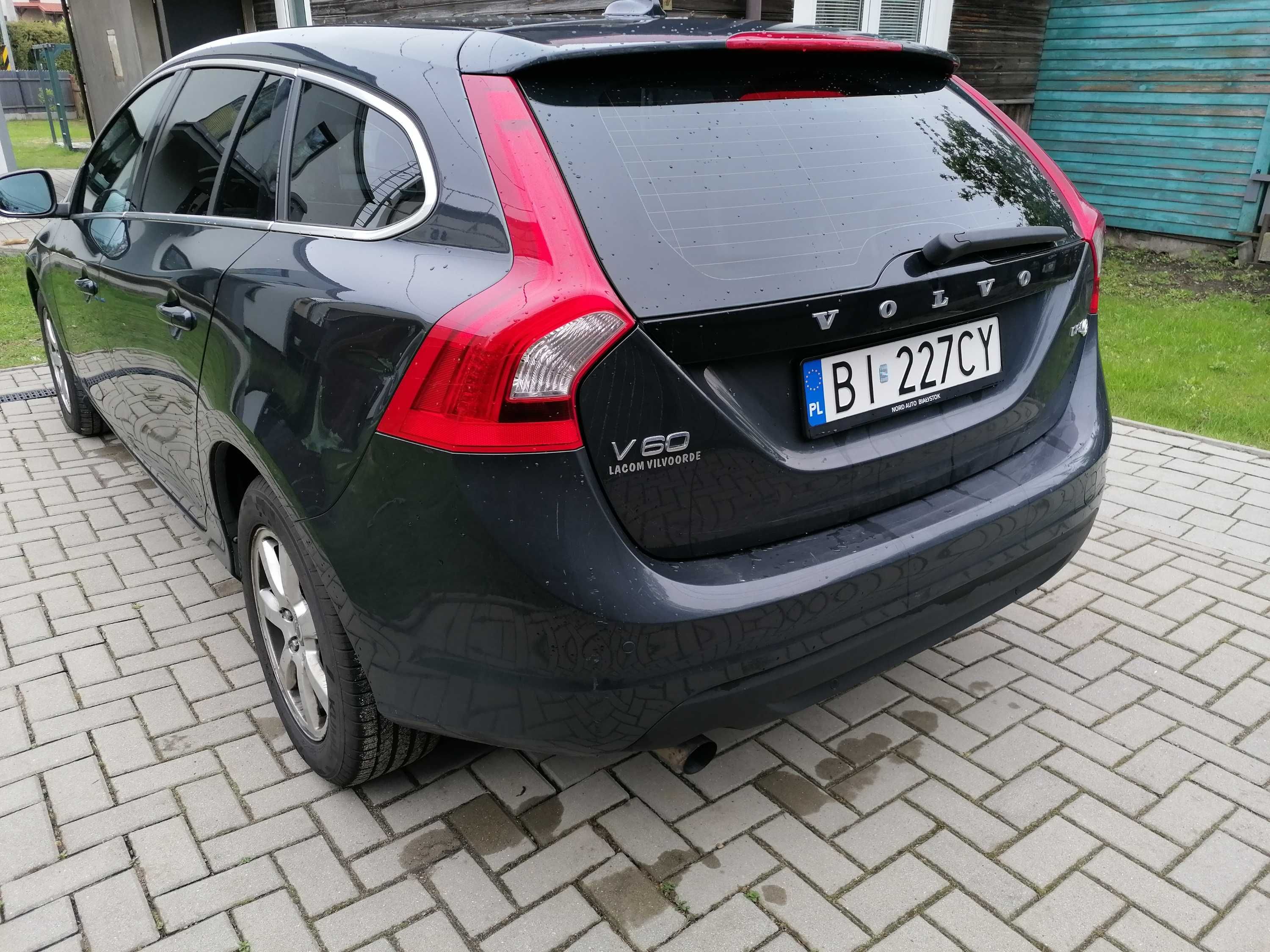 Volvo V60 disel 1,6 114 KM