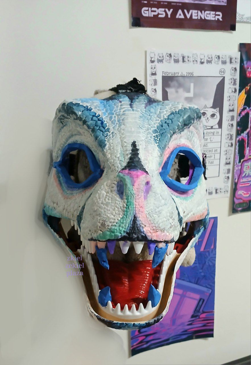 Fursuit dino maska