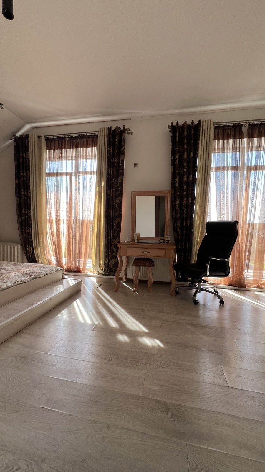 Продам будинок в Білій Криниці