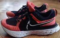 Buty NICE React Infinity Flyknit 2 CT2423 do biegania rozmiar 40