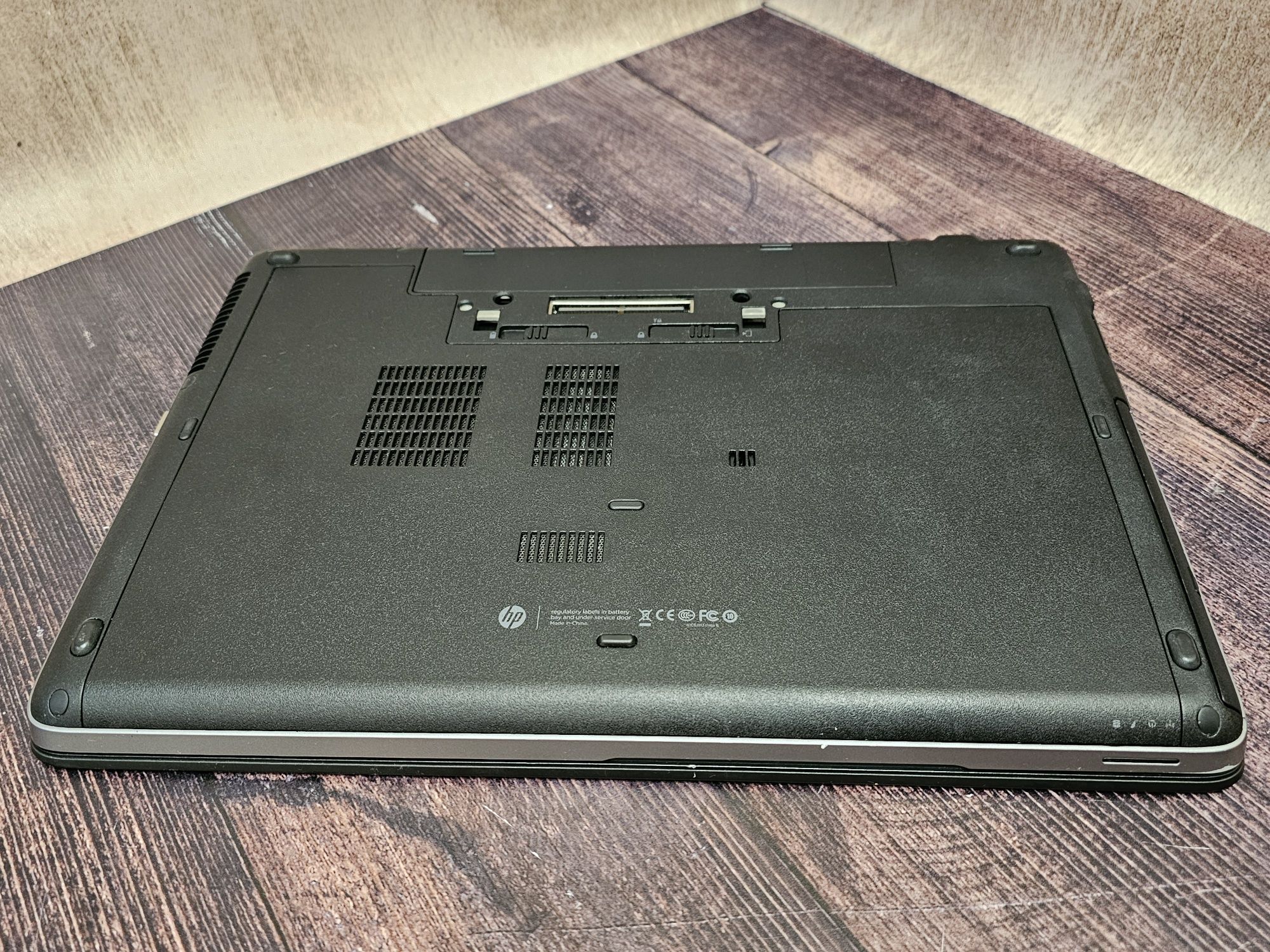 HP ProBook 650 G1 (Core i3-4000M/8Gb/HD Graphics 4600/SSD 128Gb/TN)