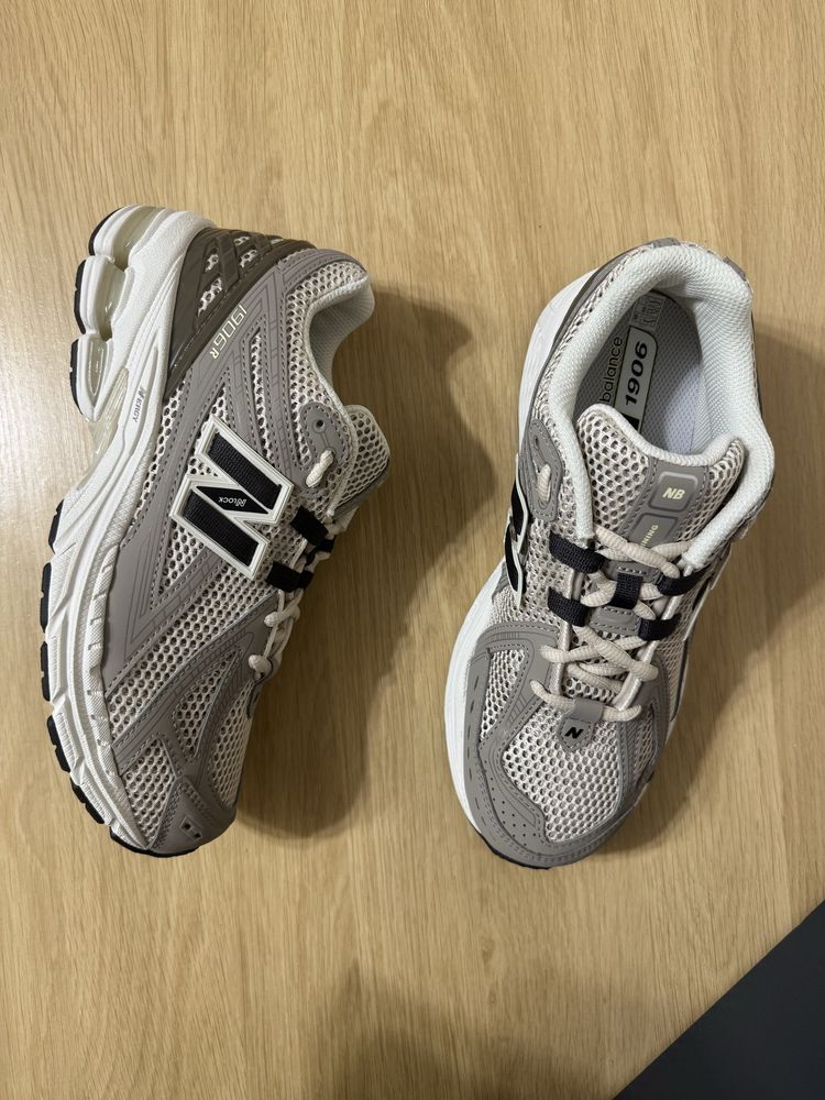 Оригінал! Кросівки New Balance 1906R , GC1906CC