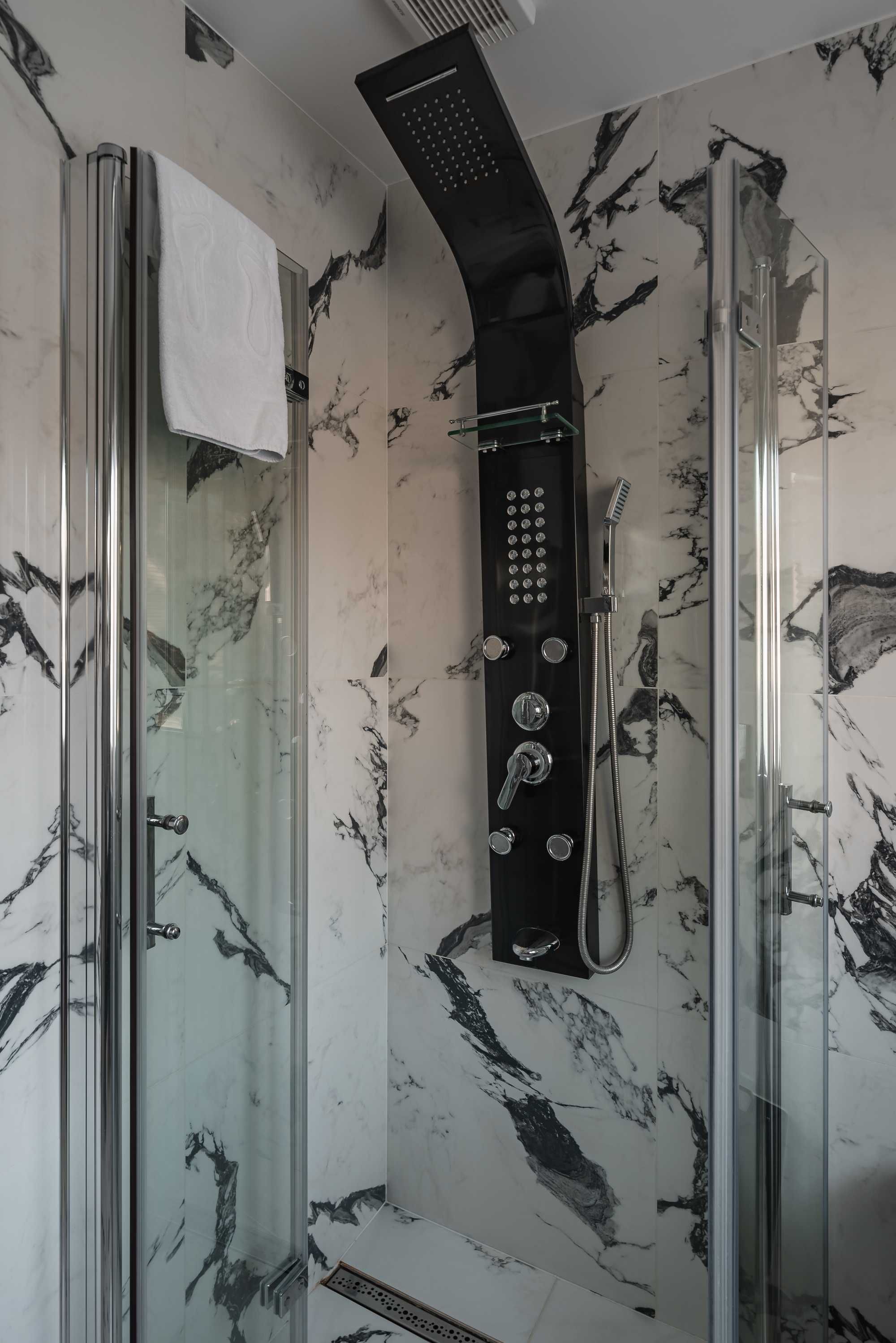 Domek Apartament Dwupoziomowy LOVE SPA JAUCUZZI w pokoju na wyłączność