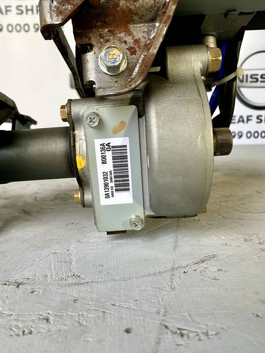 Електро підсилювач руля Nissan Leaf колонка усилитель руля Нісан Ліф