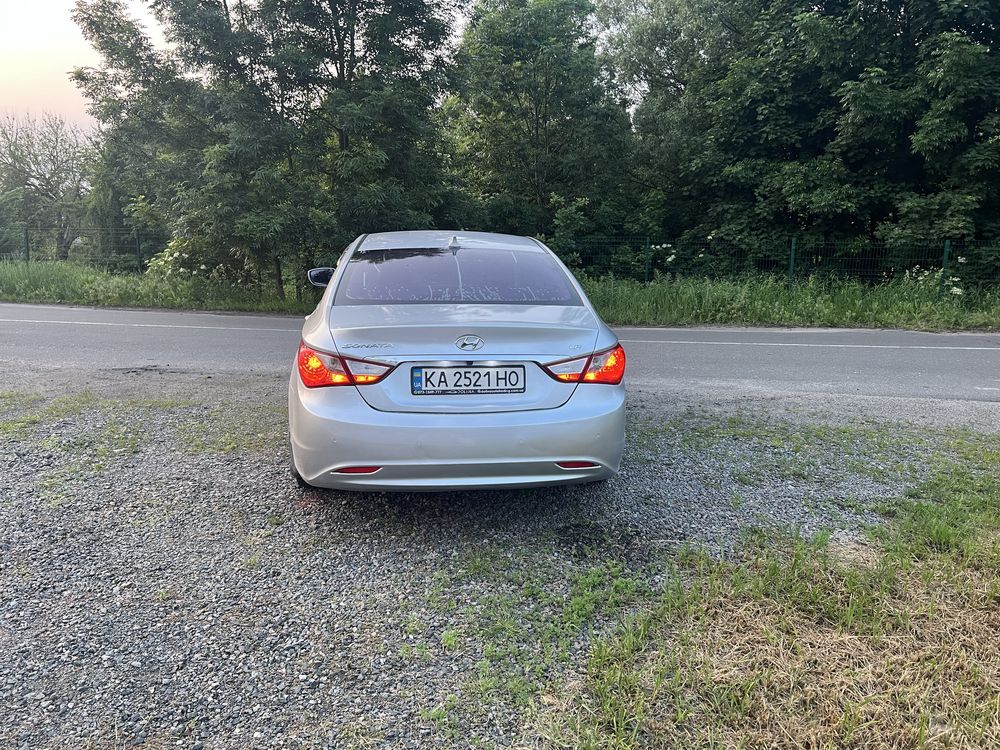 Продам Hyundai Sonata 2014 р 2.0 газ