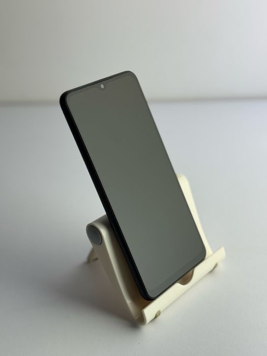 Продам Samsung A12 4/64 Black