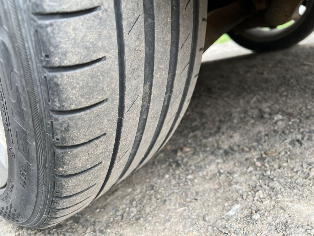 Диски колеса + резина 5/112 R17 резина 225 45 KUMHO Skoda superb