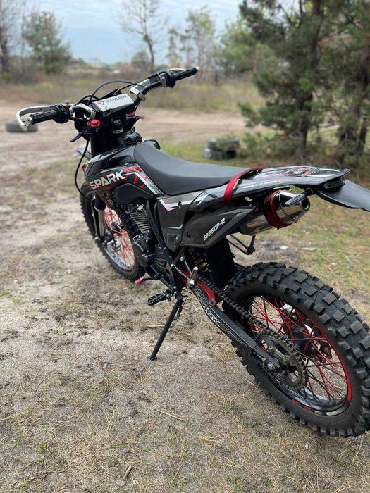Продам эндуро мотоцикл Spark SP250-P2