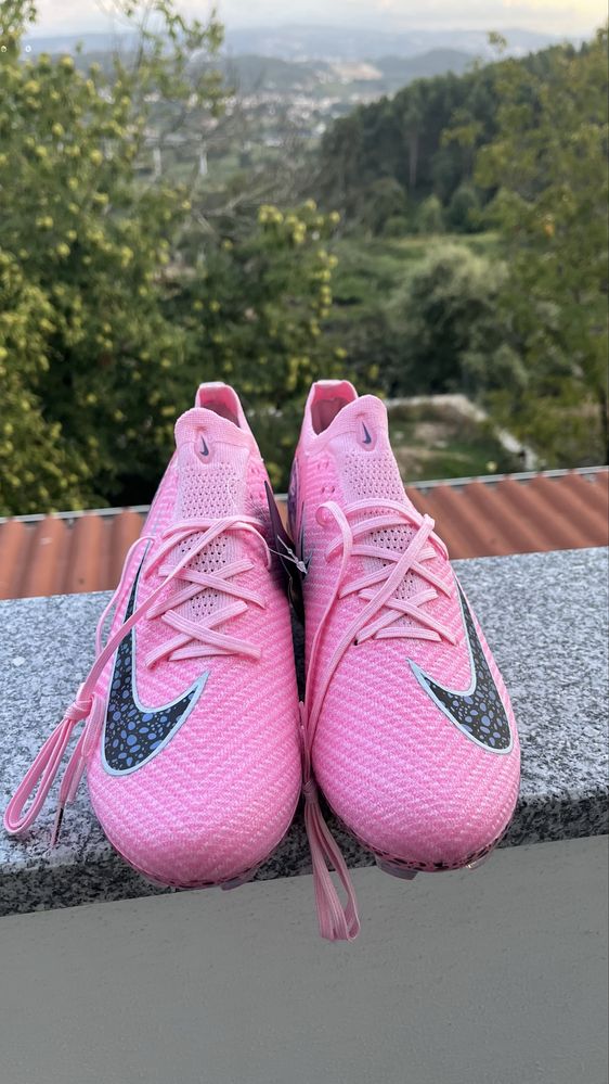 Chuteira Nike Mercurial