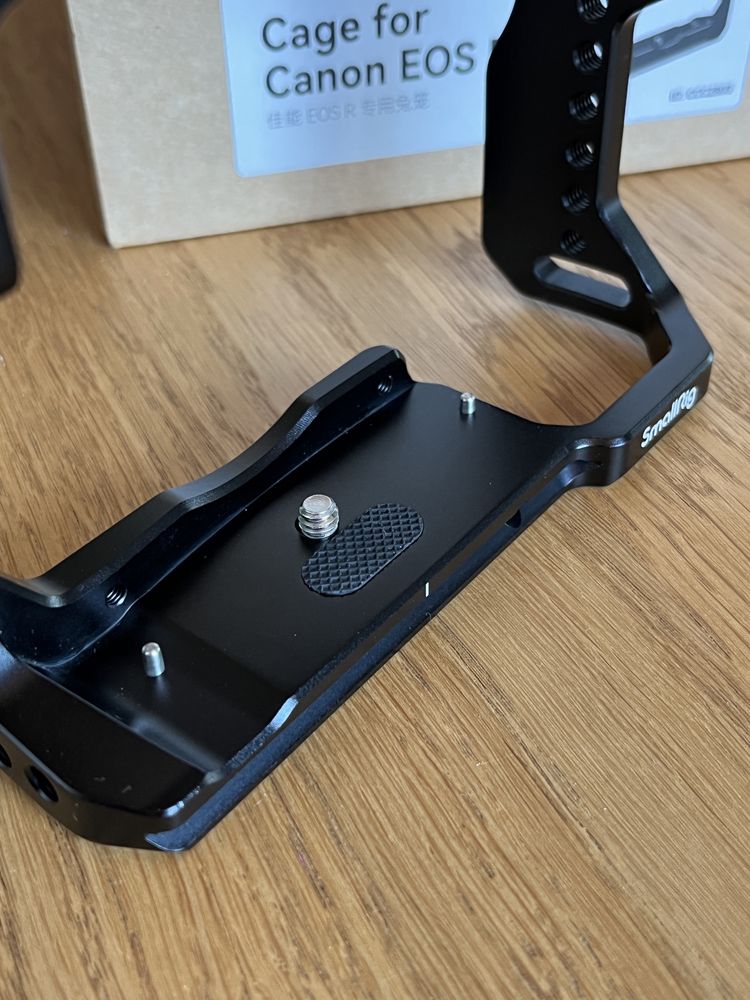 SmallRig Cage do Canon EOS R - Stan Idealny!