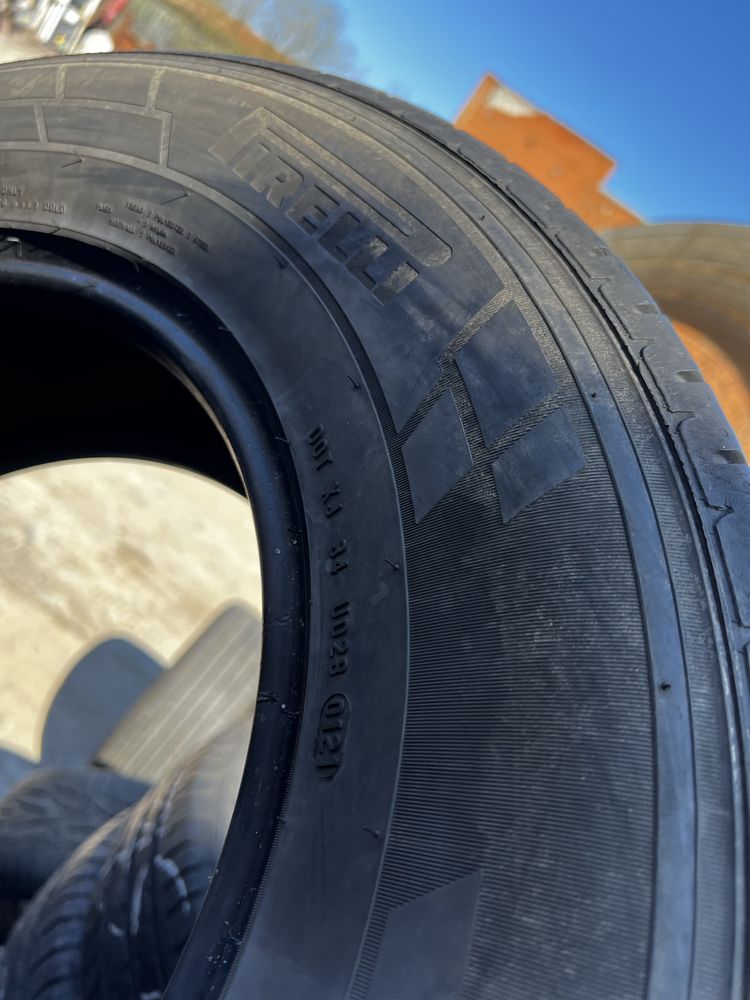 Шини 215/70/15 С бу Pirelli літні;Резина цешка R15