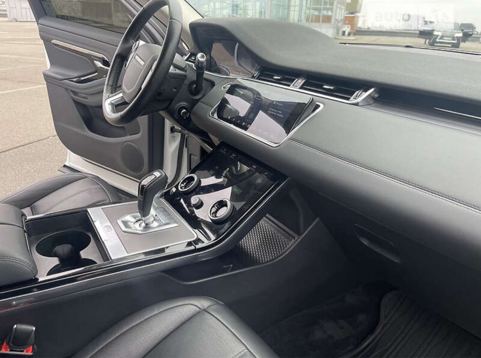 Продам Land Rover Evoque Pure