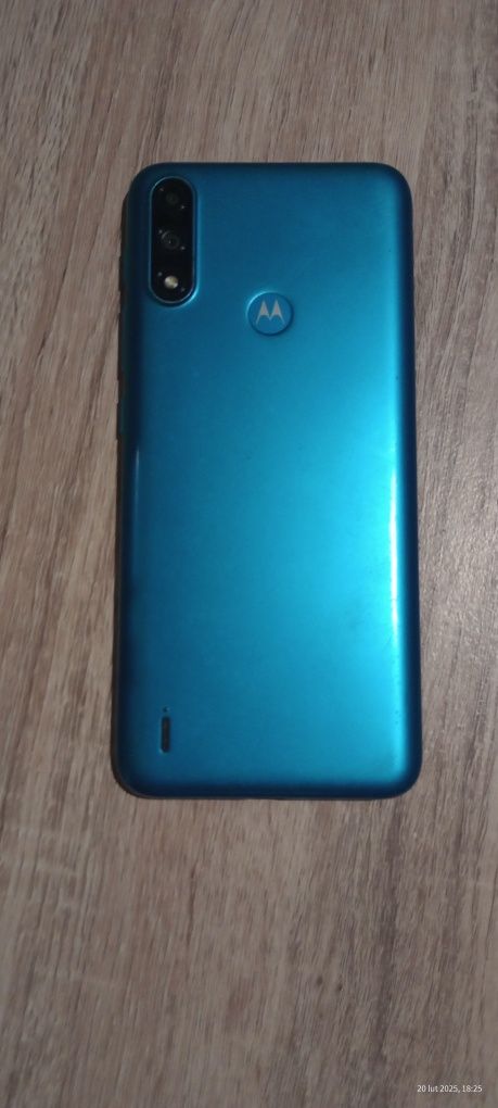 Motorola e7 power