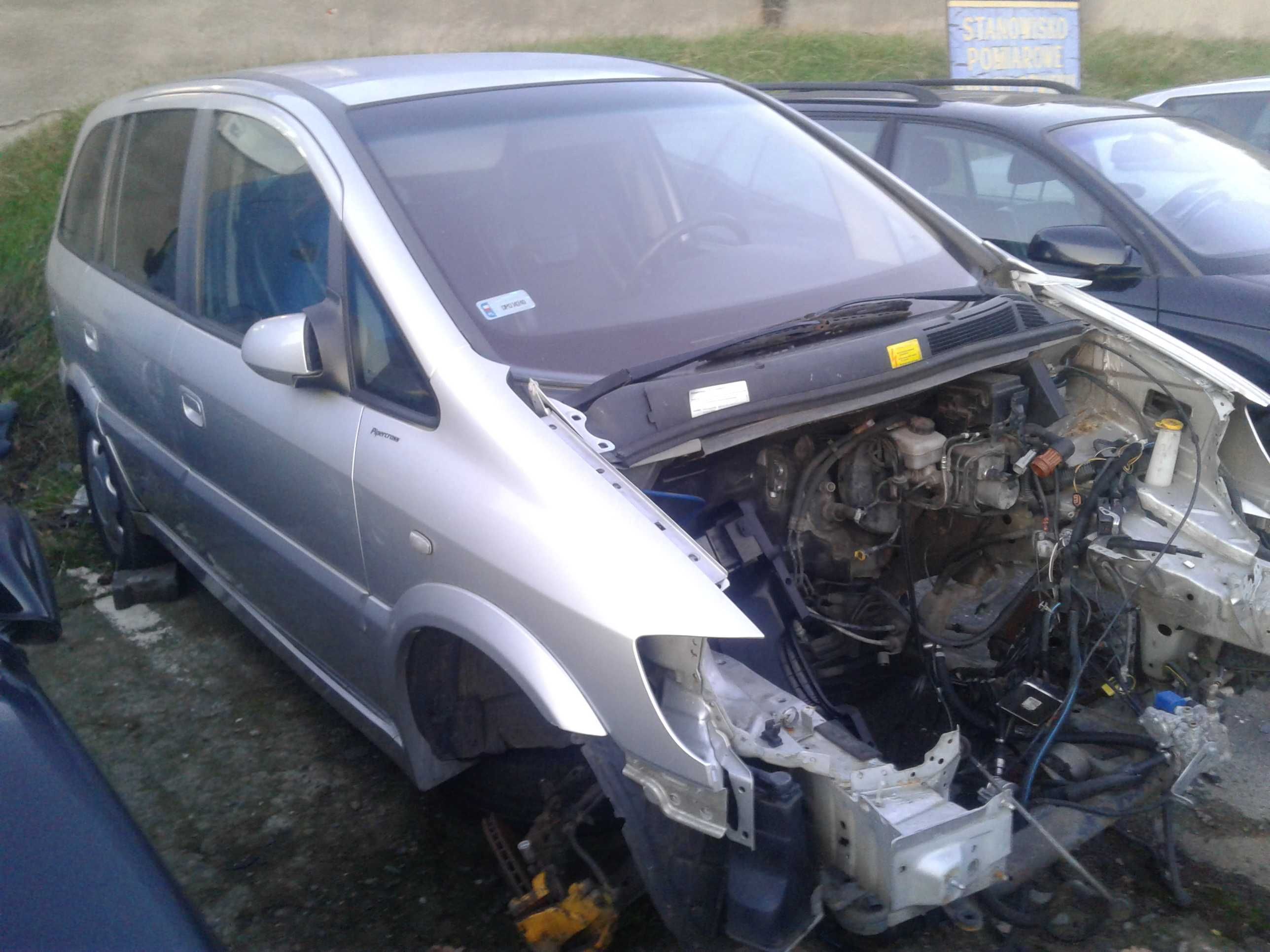 Opel Zafira A OPC Lampy Atrapa Grill Kratka Zderzaka Dolna Halogenów