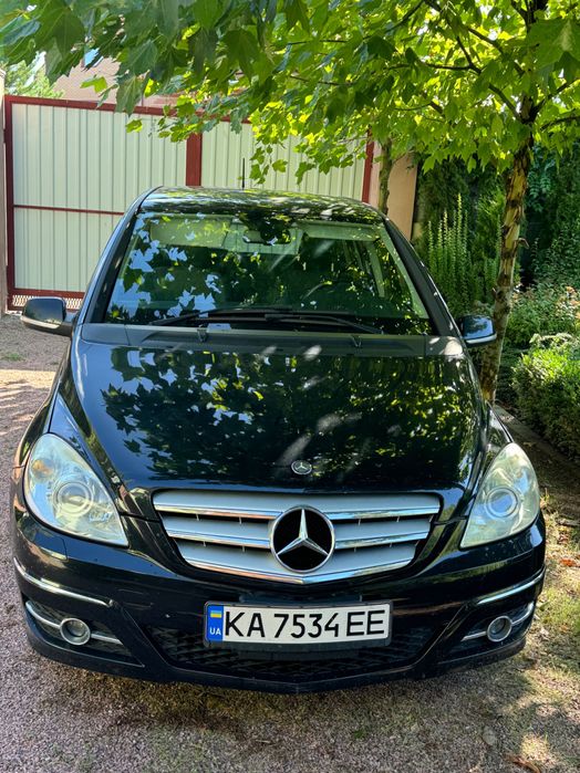 Mercedes B class