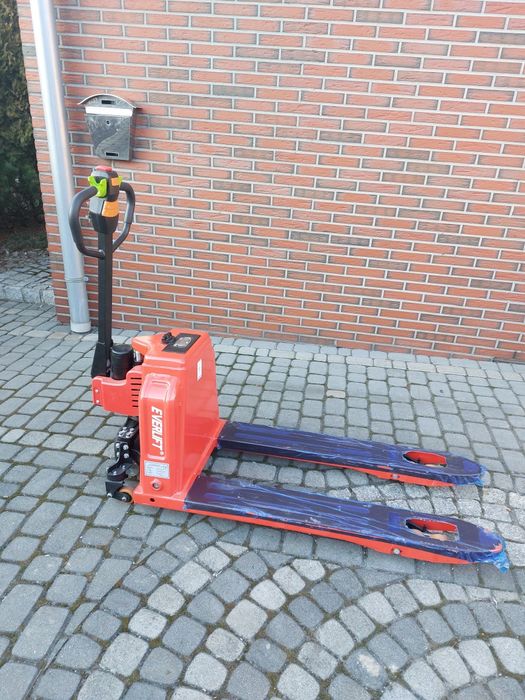 Wynajmę paleciak elektryczny