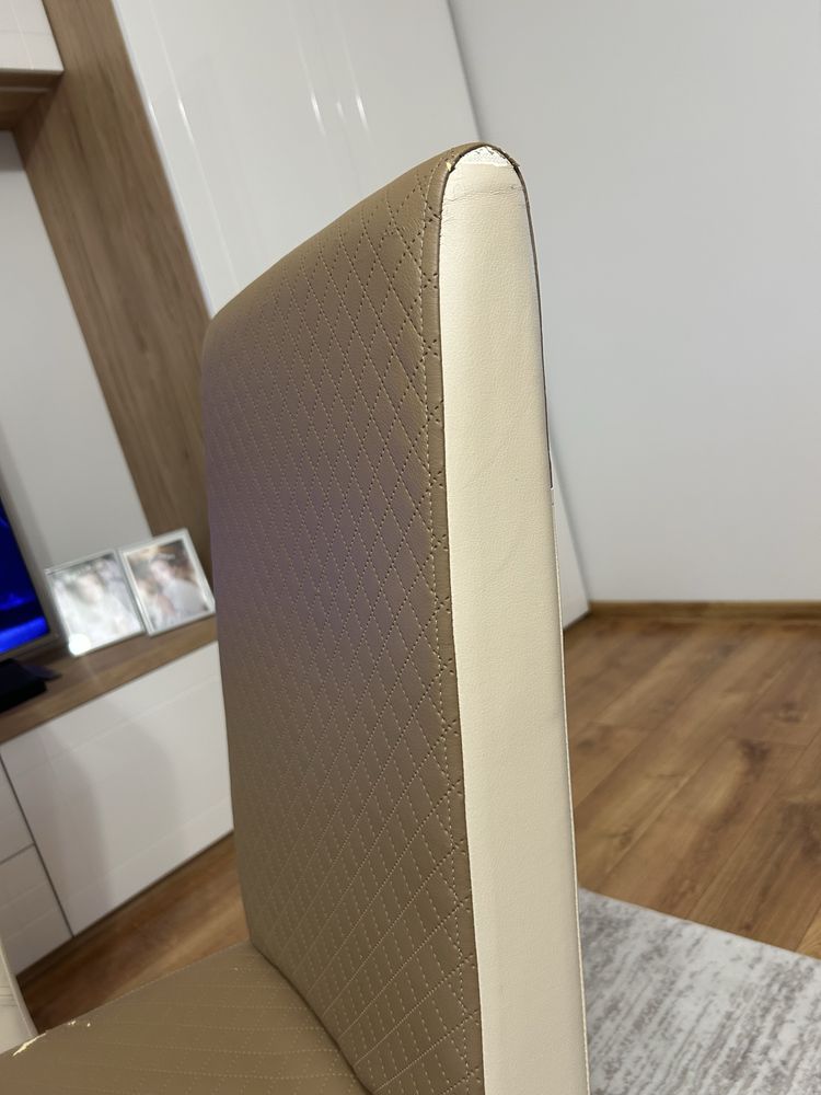 Sprzedam krzesła do salonu