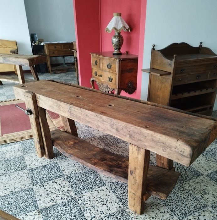 Móvel TV de banco de marceneiro