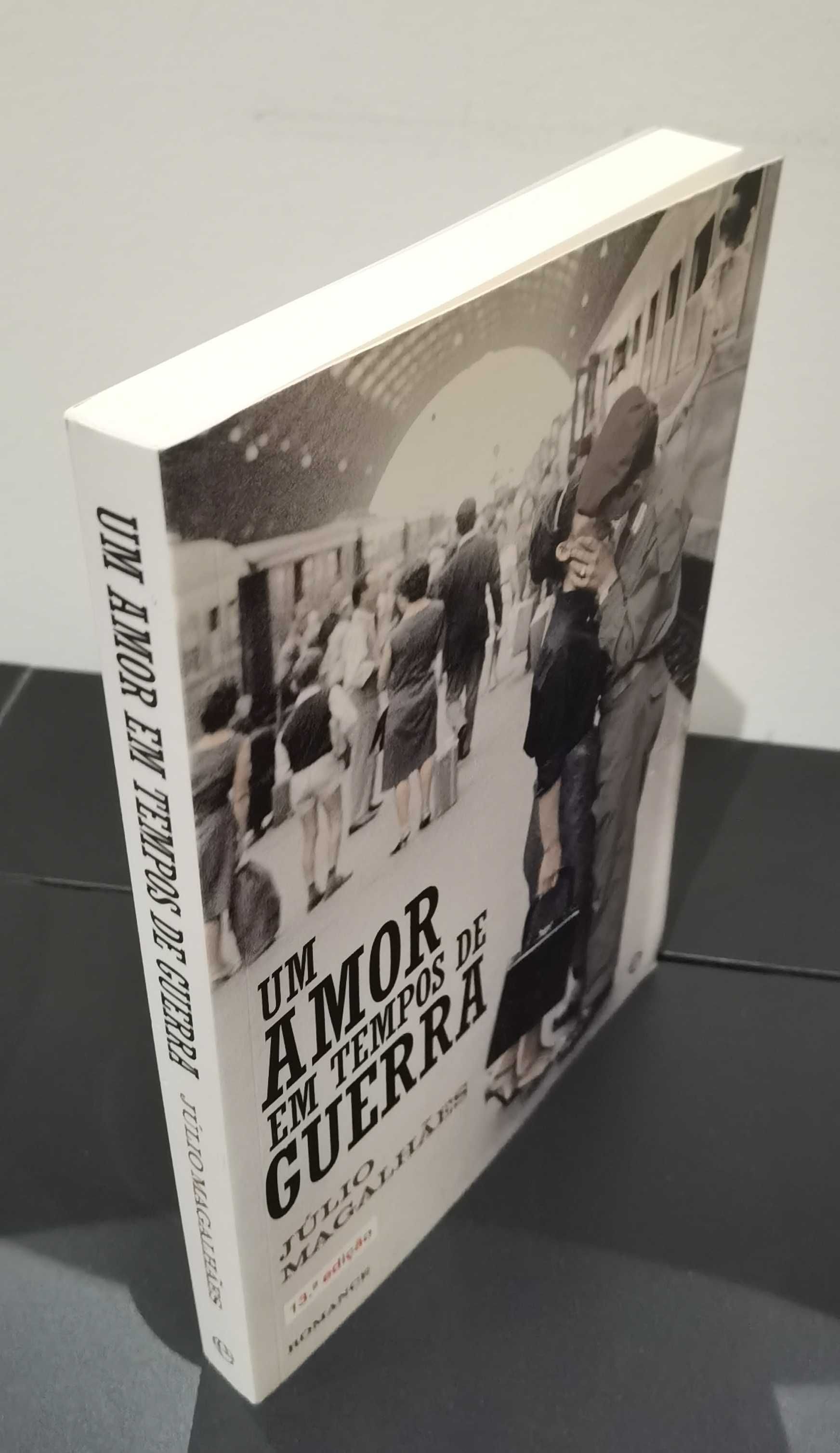 Um Amor Em Tempos De Guerra
