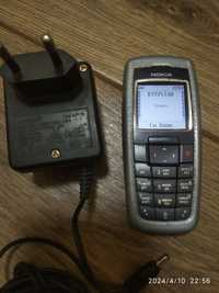 Nokia 2600 + зарядка