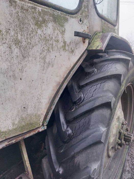 Продам трактор ЮМЗ 6