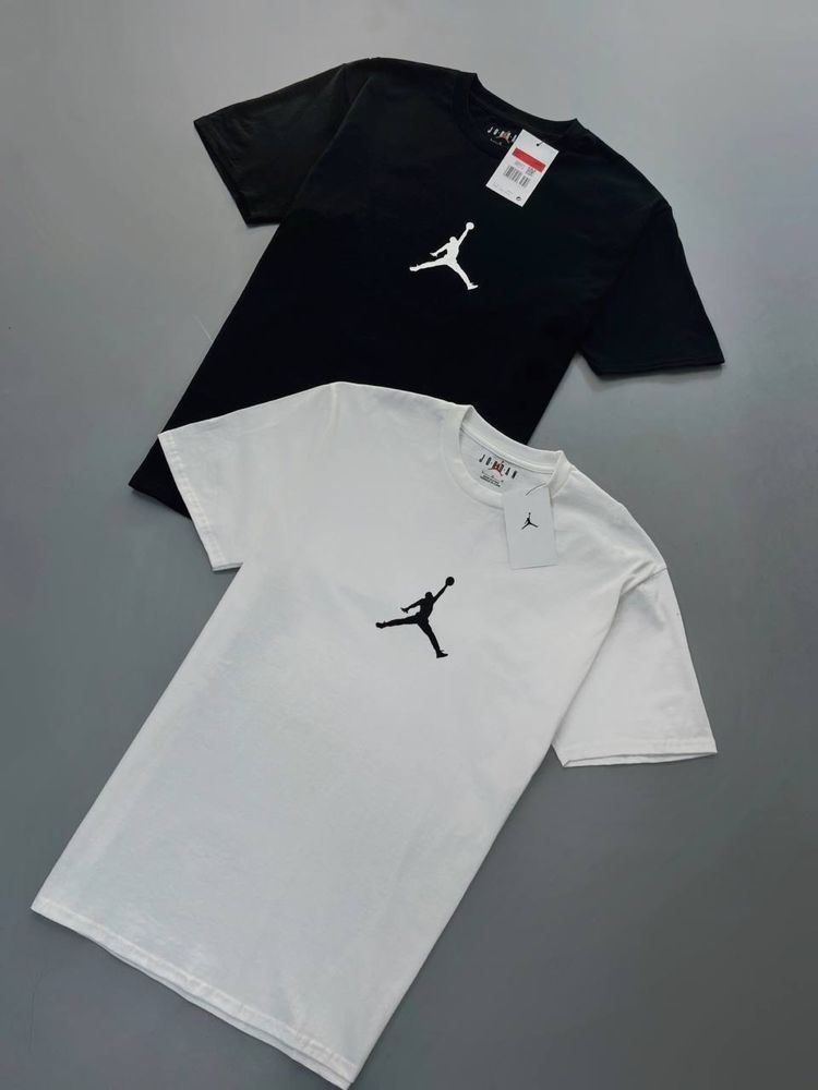 Футболка Jordan Center Logo T-shift (Джордан Найк центр лого)