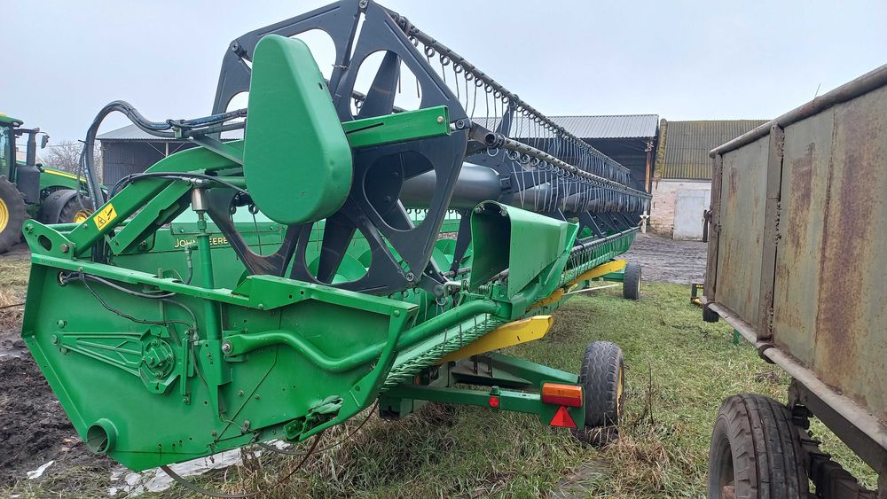 Жатка John Deere 630R