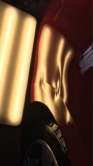 Видалення вм‘ятин з авто