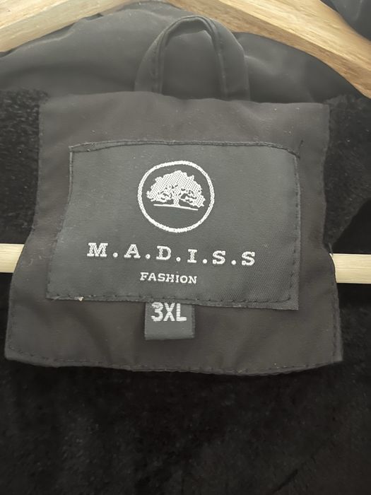 Зимова чоловіча куртка