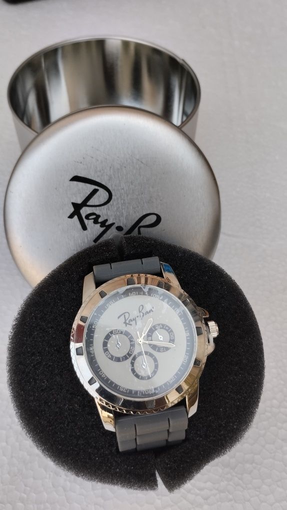 Relógio Coleção Ray Ban