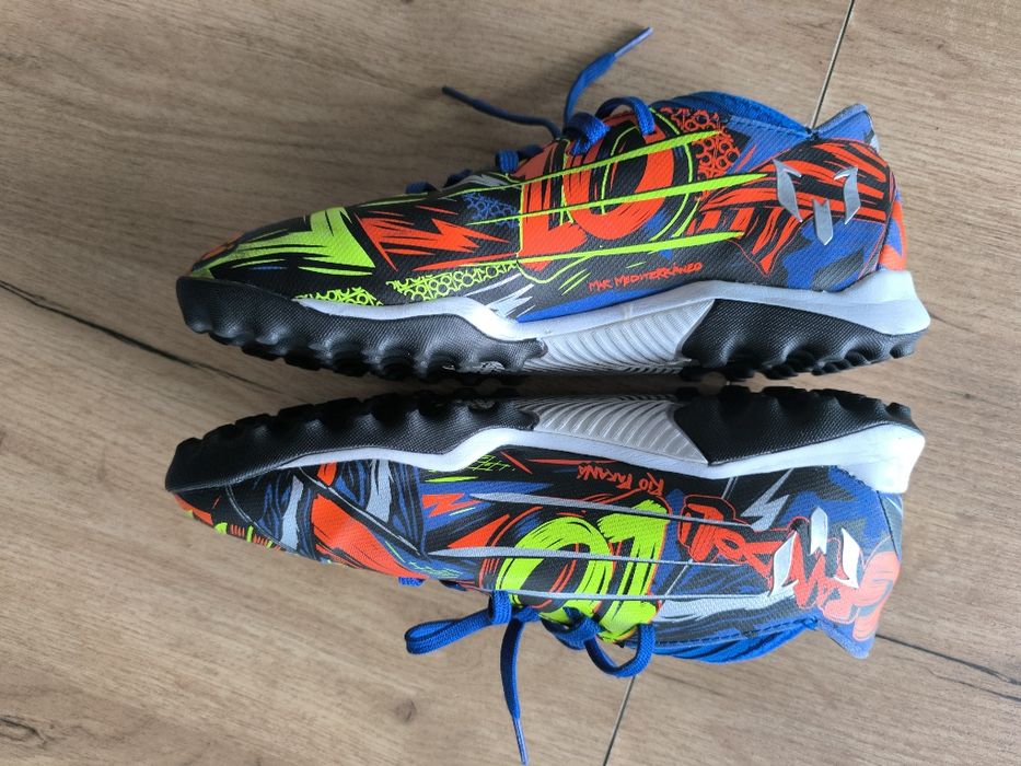 Turfy Adidas rozmiar 41 1/3