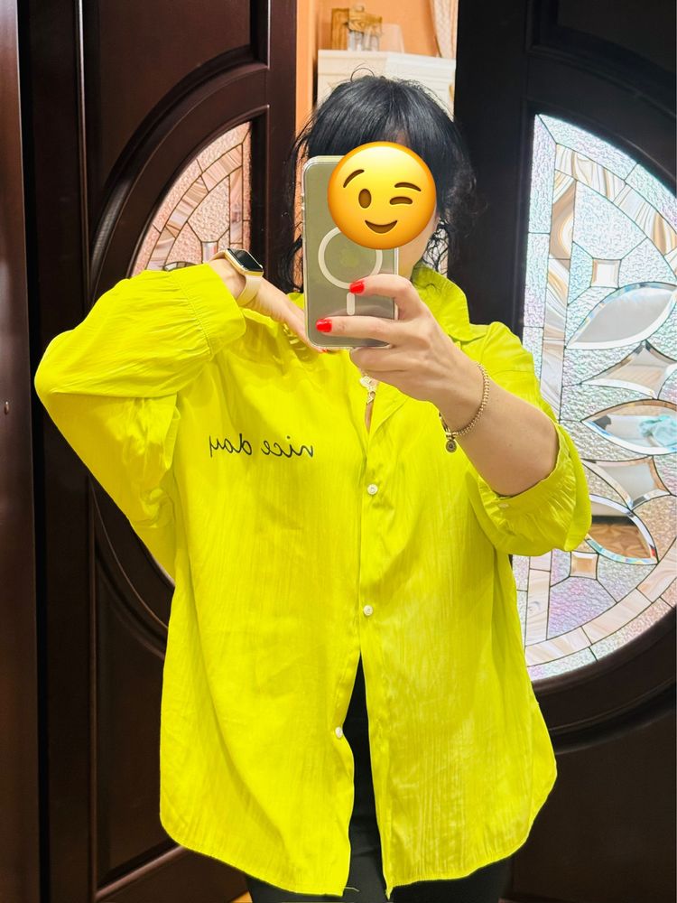 Продам яркую шелковую рубашку  Oversize