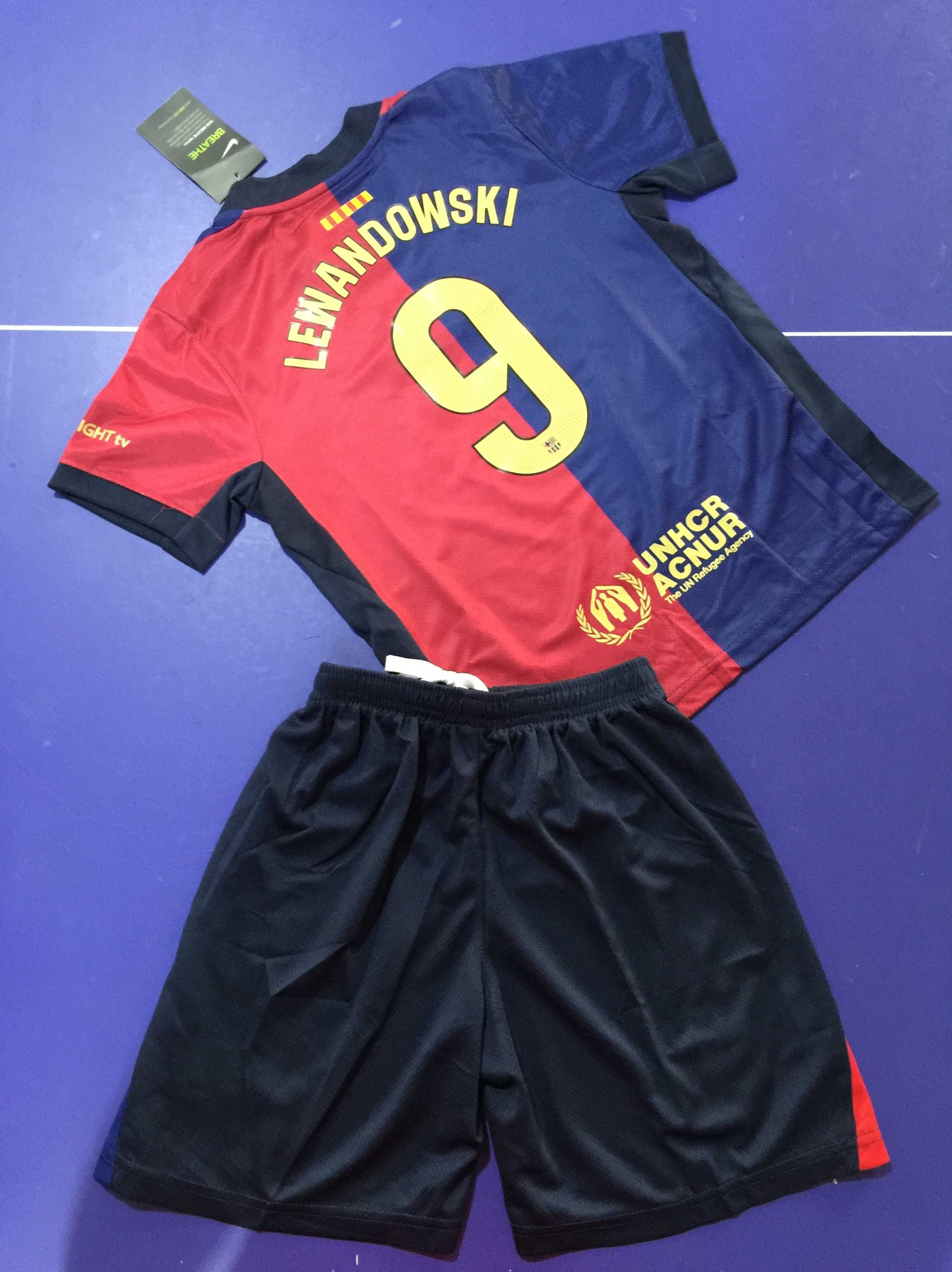 (okazja) Strój dziecięcy #9 Lewandowski FC Barcelona domowa 22