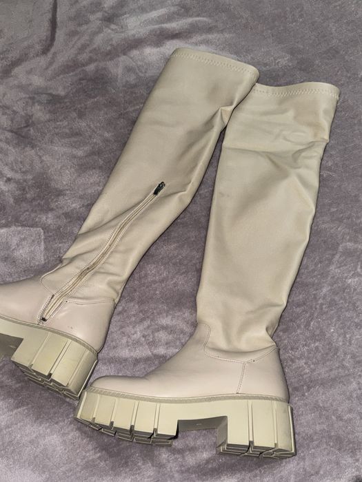 Ботфоти стан нових