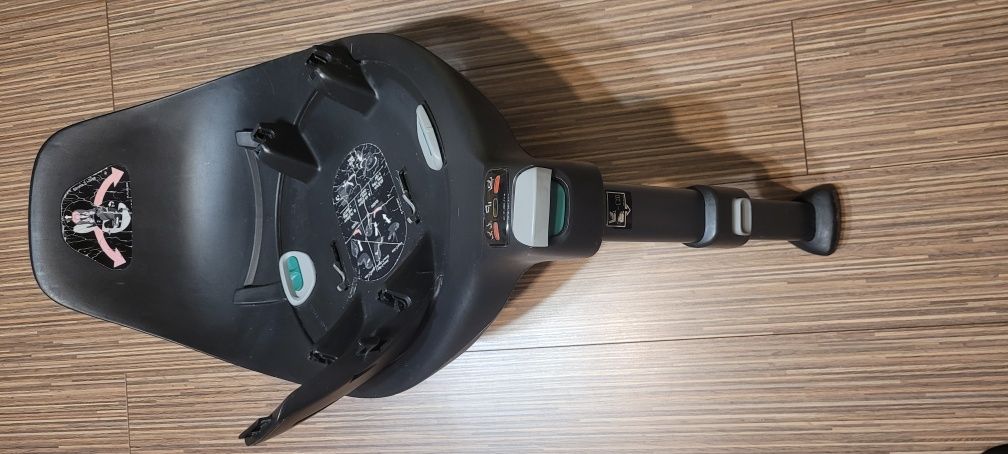 CYBEX cloud z I-size wraz z bazą base z