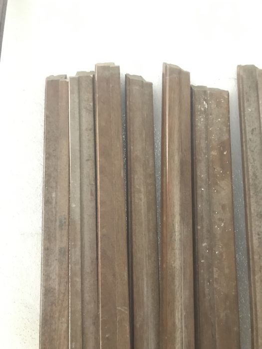 Portas madeiras aros e guarnições,