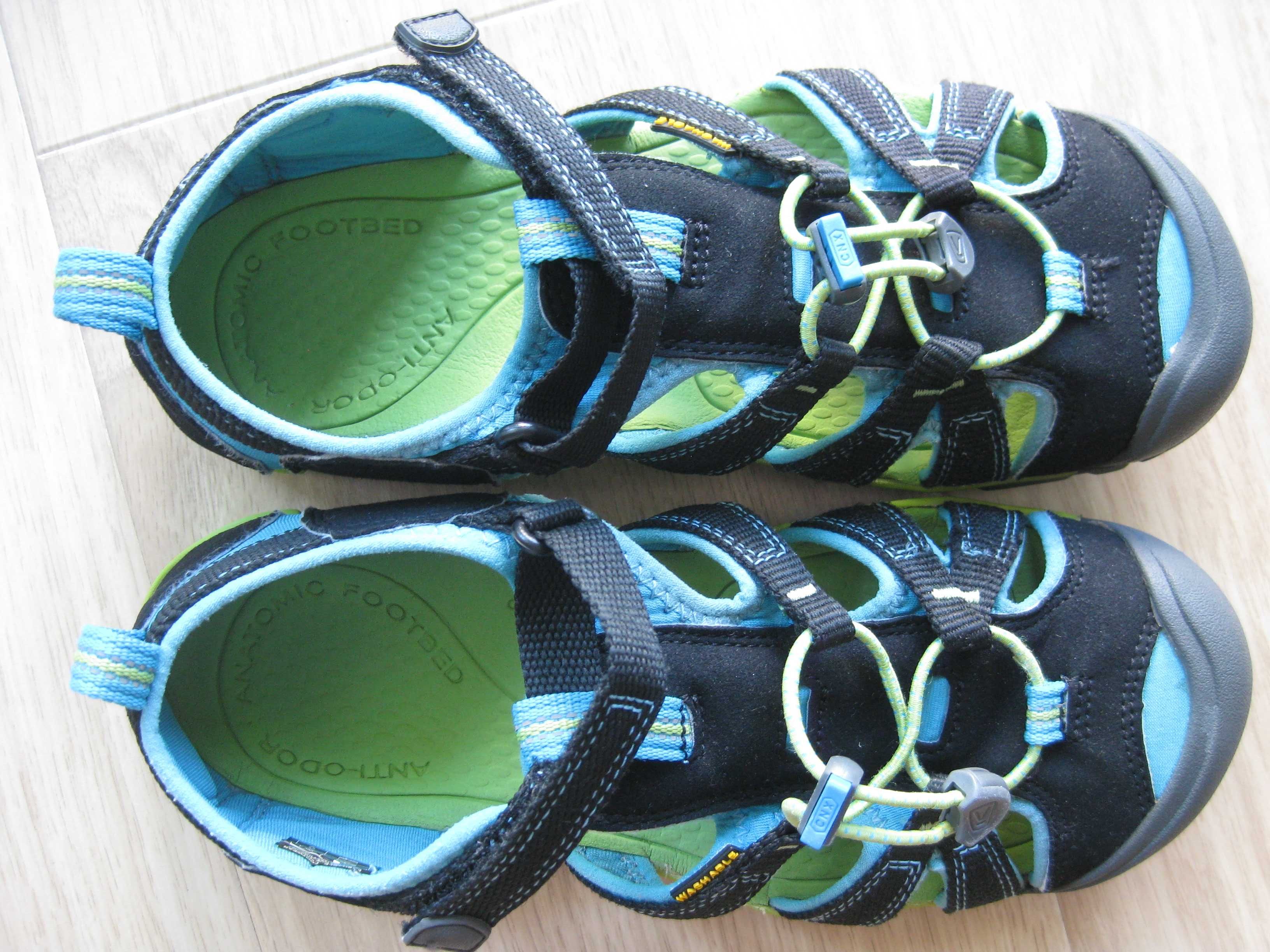 KEEN CNX sandałki dla chłopca rozm. 37 długość wkładki wewn. 23,5 cm