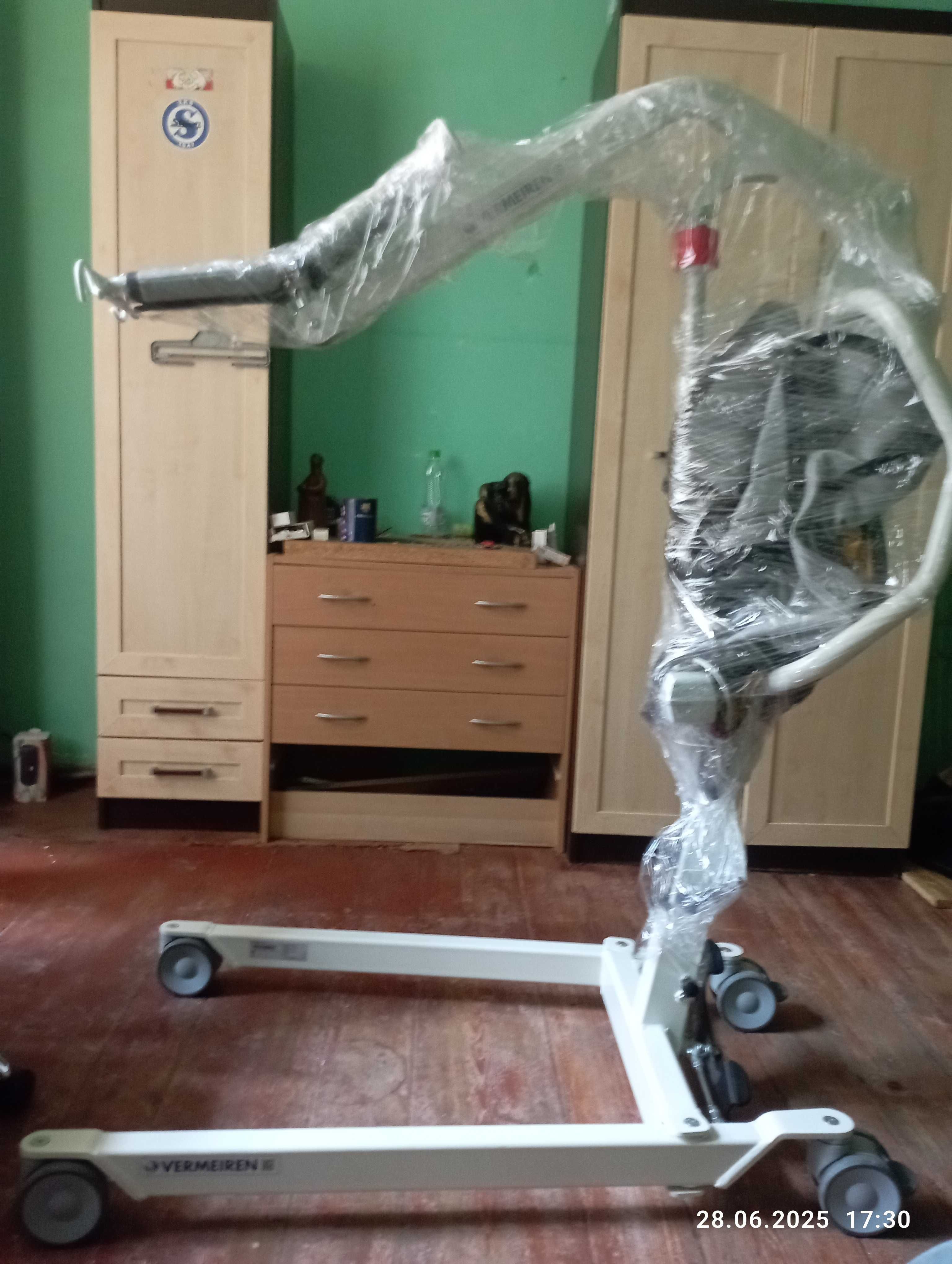 Sprzedam podnośnik inwalidzki Vermeiren eagle 620